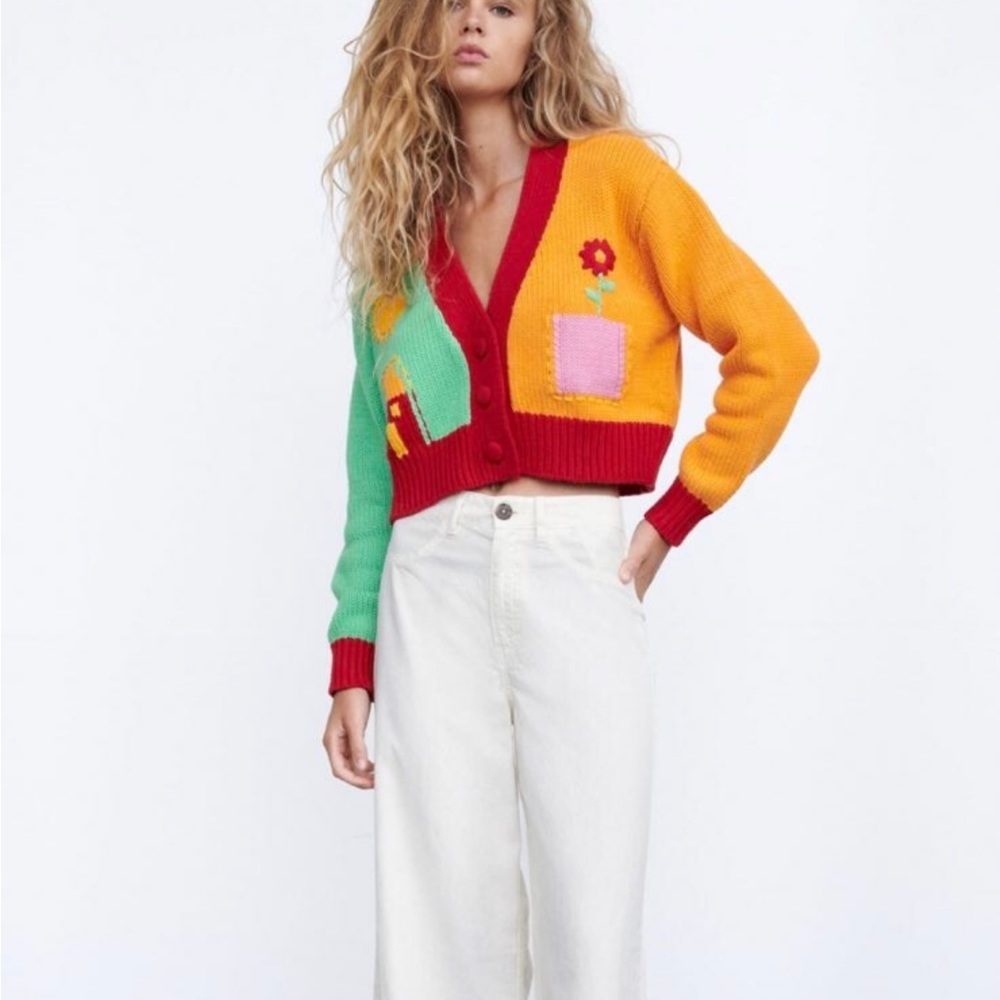 ZARA NEW WITHOUT TAGS beautiful and very unique cardigan. Vibrant colors.